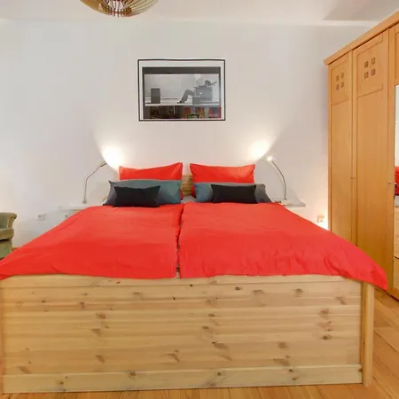 Am Alten Rathaus * Neustadt an der Weinstraße